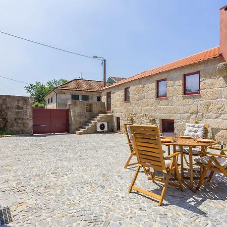 Casas Do Bacelar By Liiiving Quinchaes