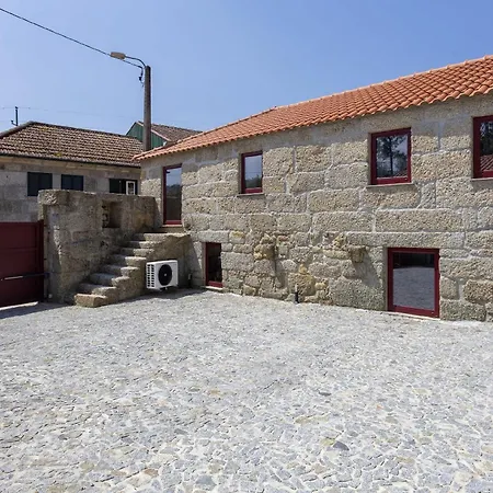 Casas Do Bacelar By Liiiving Feriehus