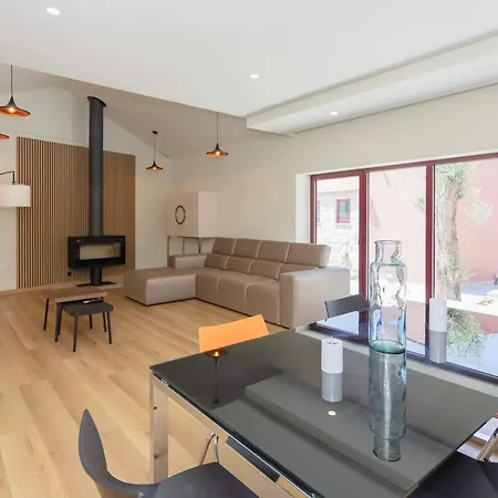 Casas Do Bacelar By Liiiving Feriehus Quinchaes
