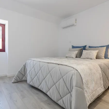 Casas Do Bacelar By Liiiving Feriehus Quinchaes